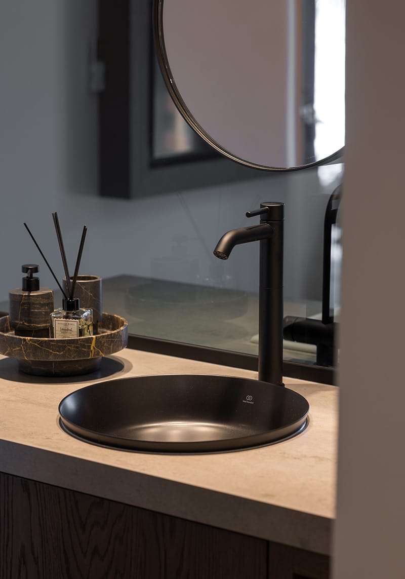 Hoeve de Bies Studios x Leonie Wintels: badkamer