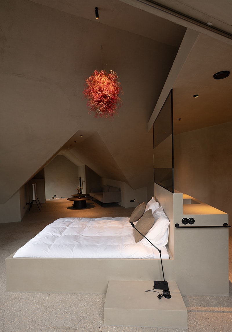 Posthuis Studios x Leonie Wintels: bed